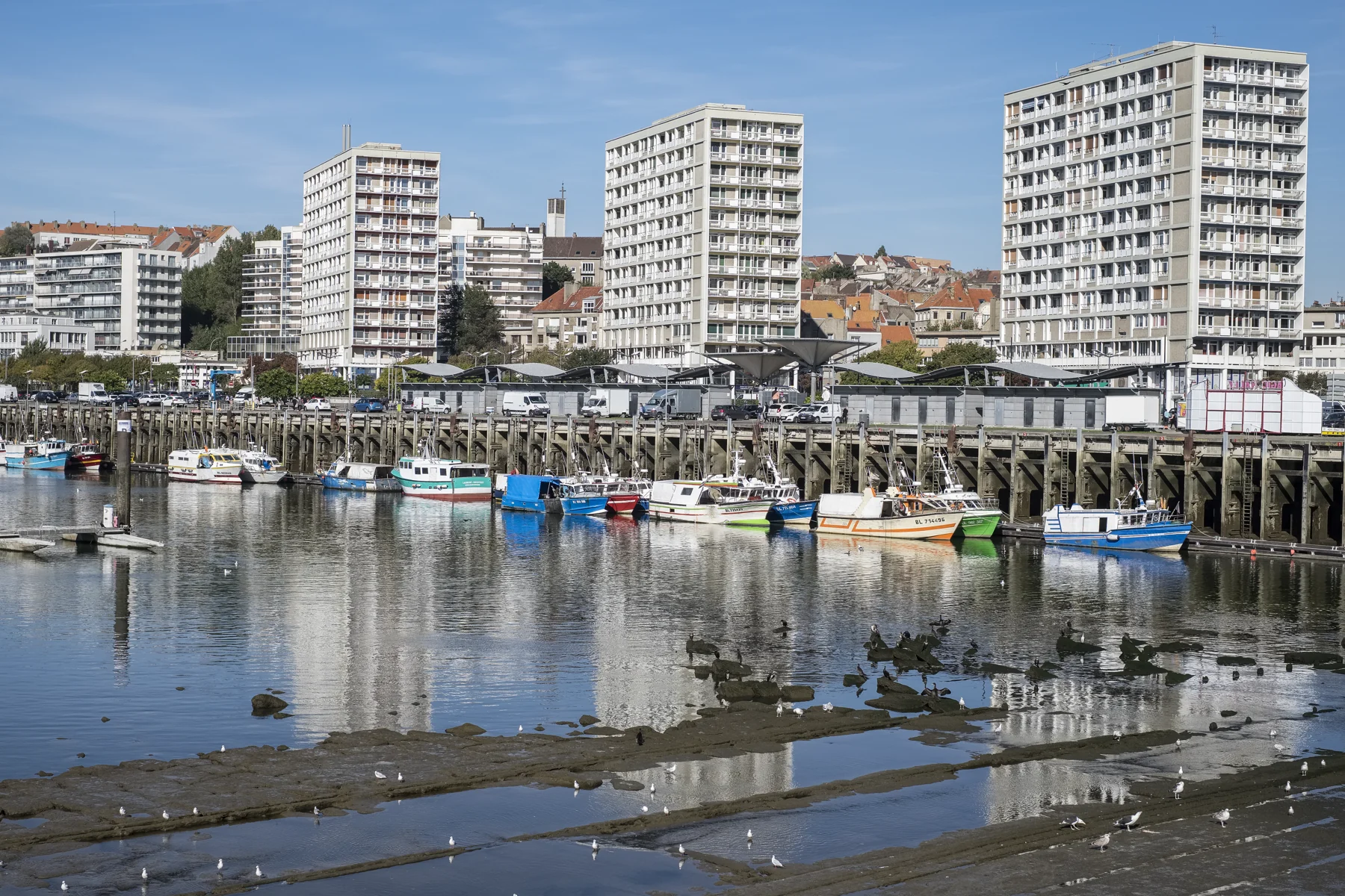 Boulogne-sur-Mer harbour and its boats, photographed by David Aguilar